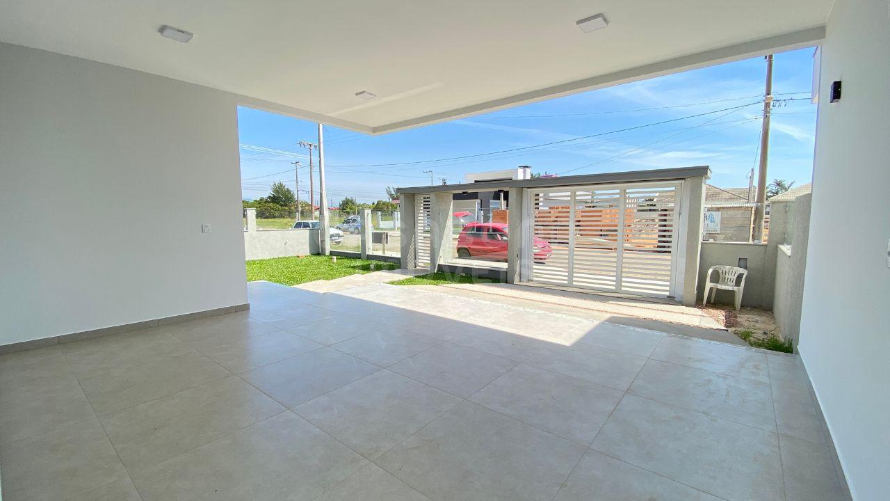 Maravilhosa Casa à Venda no Balneário Sambaquis, Arroio do Sal