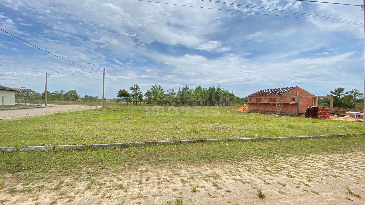 Terreno à Venda em Arroio do Sal - Bairro Tupancy