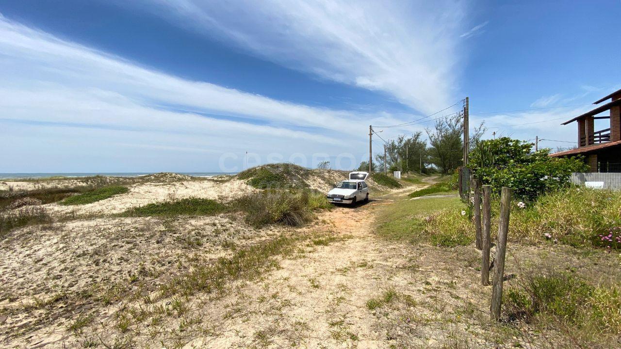 Terreno Beira-Mar à Venda em Arroio do Sal - Bairro Torres Sul
