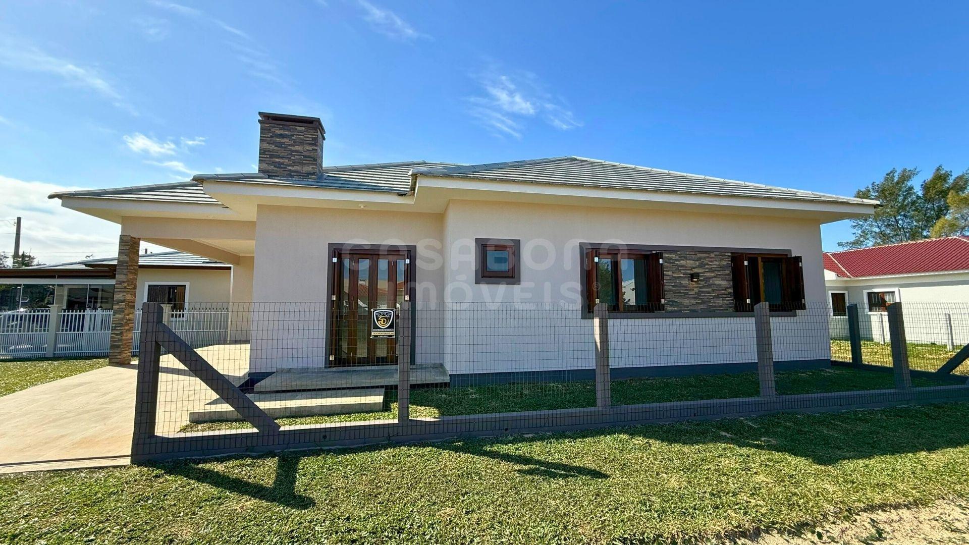 Casa à Venda no Balneário Atlântico, Arroio do Sal – Perto da Praia