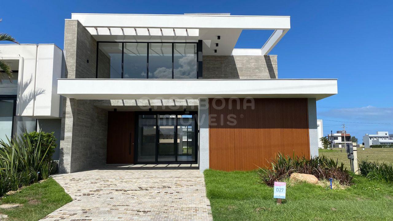 Casa de Alto Padrão em Arenas Curumim - Capão da Canoa