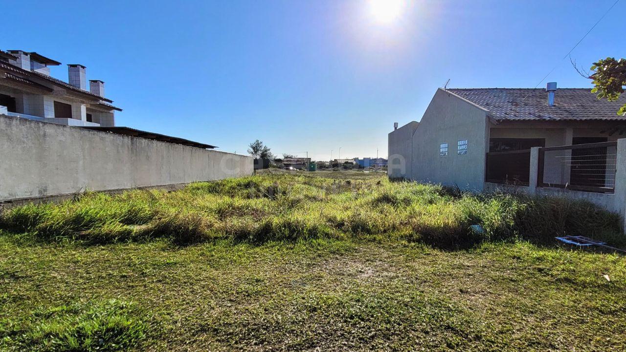 Oportunidade a poucos passos do mar na Praia São Jorge