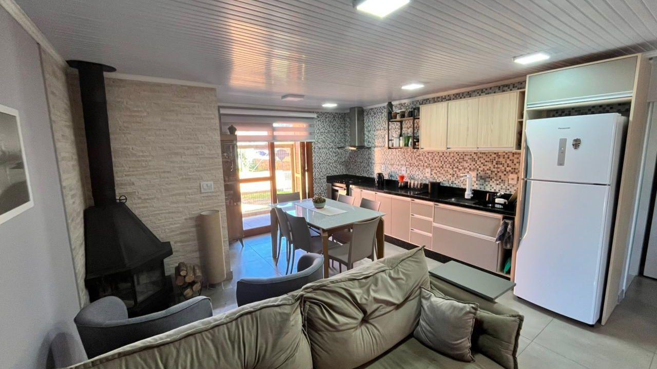 Casa de Veraneio a 130 metros do Mar no Balneário São Jorge