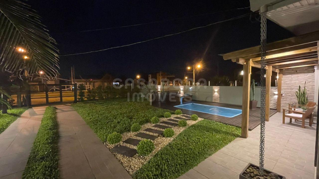 Casa de Veraneio a 130 metros do Mar no Balneário São Jorge