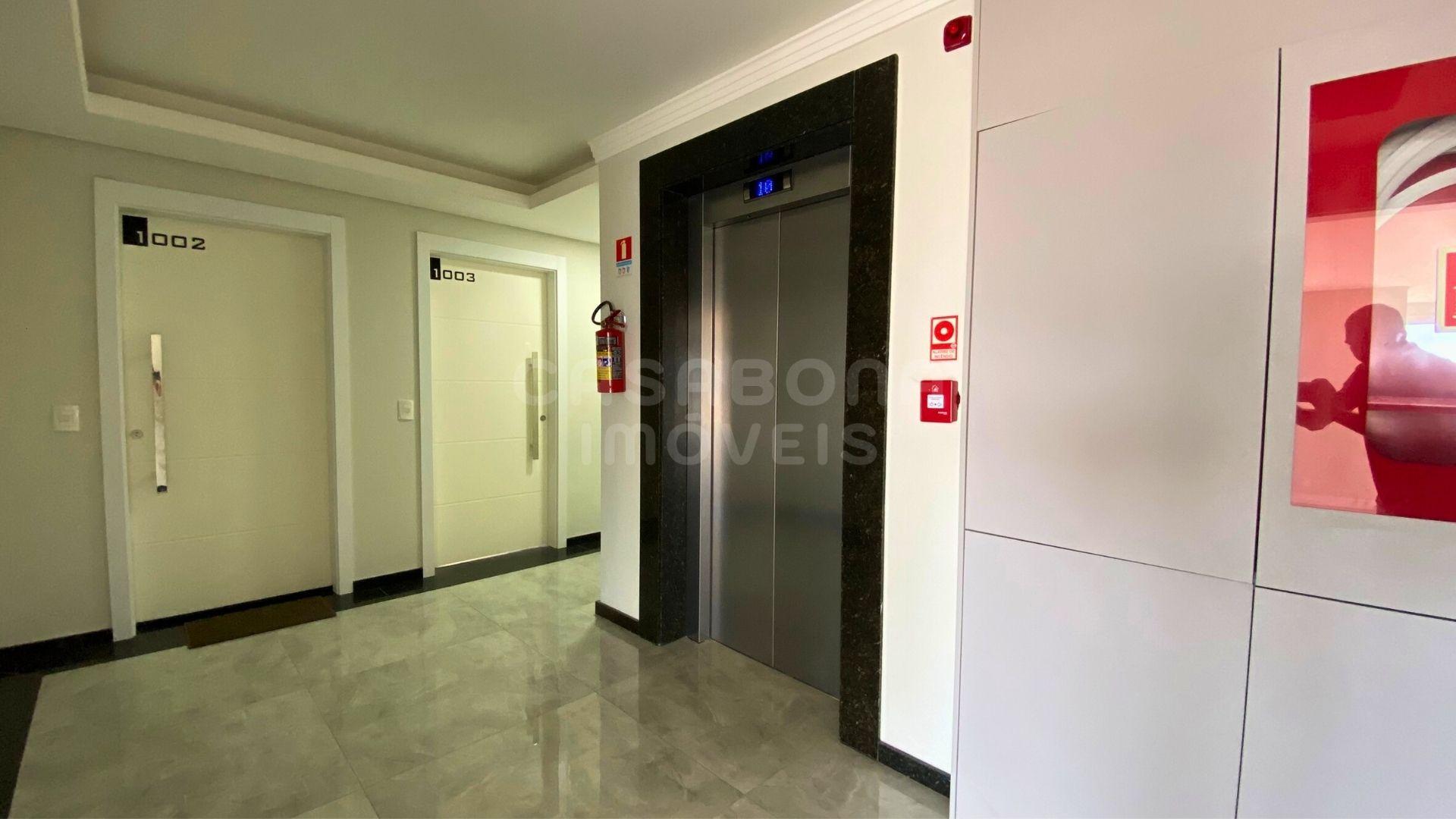 Apartamento amplo e elegante, perfeito para quem busca conforto e praticidade