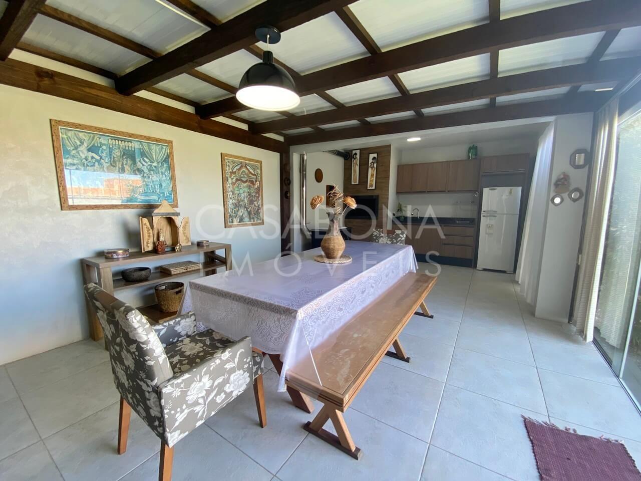 Refúgio à Beira-Mar no Balneário São Jorge