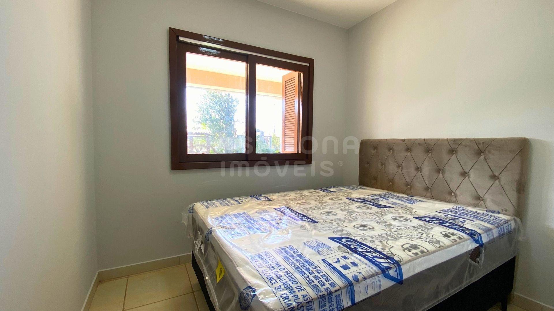 Casa térrea com piscina a apenas 200 metros do mar em Arroio do Sal Sul