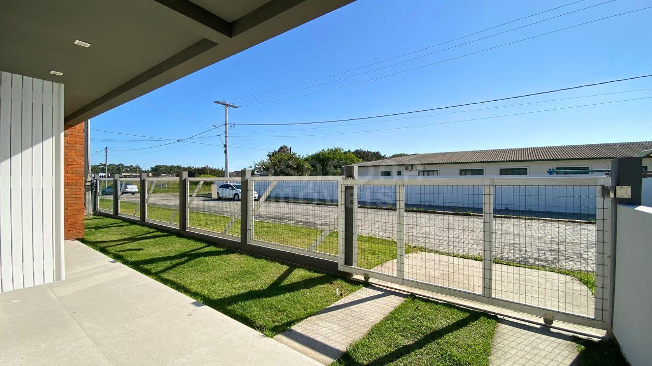 Casa Mobiliada em Arroio do Sal – Bairro Vista Alegre, Próxima ao Mar e ao Centro