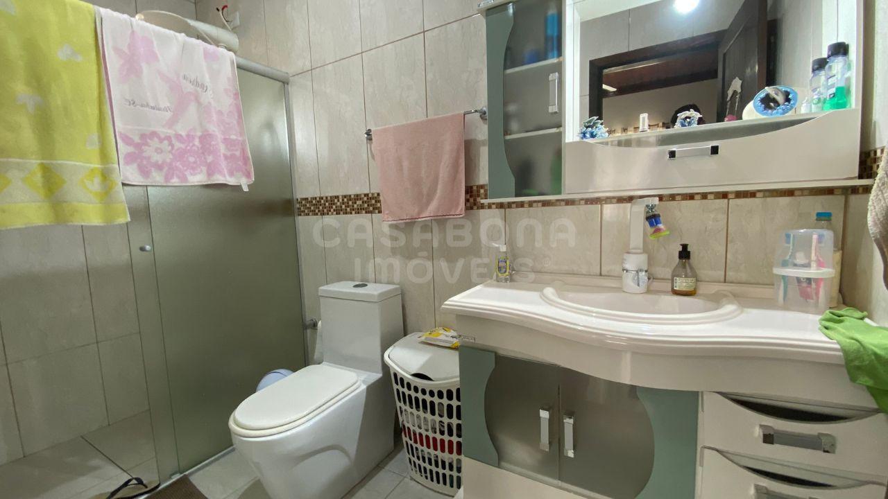 Excelente Casa à Venda em Torres - Bairro Paraíso