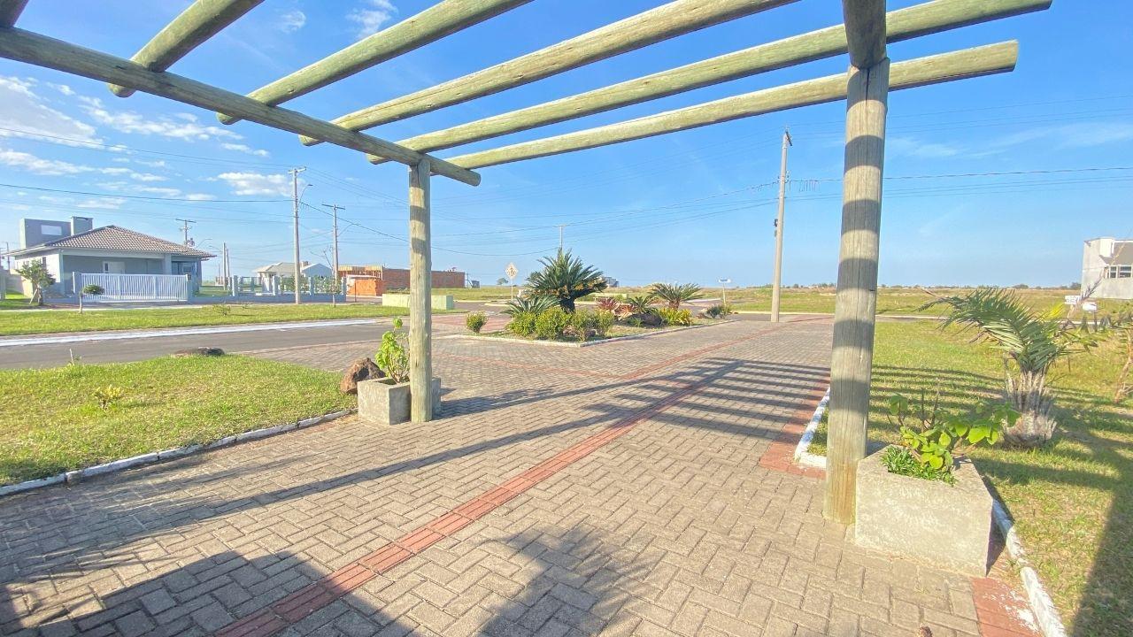 Lote de Esquina em Arroio do Sal: A Oportunidade Ideal para Seu Novo Lar