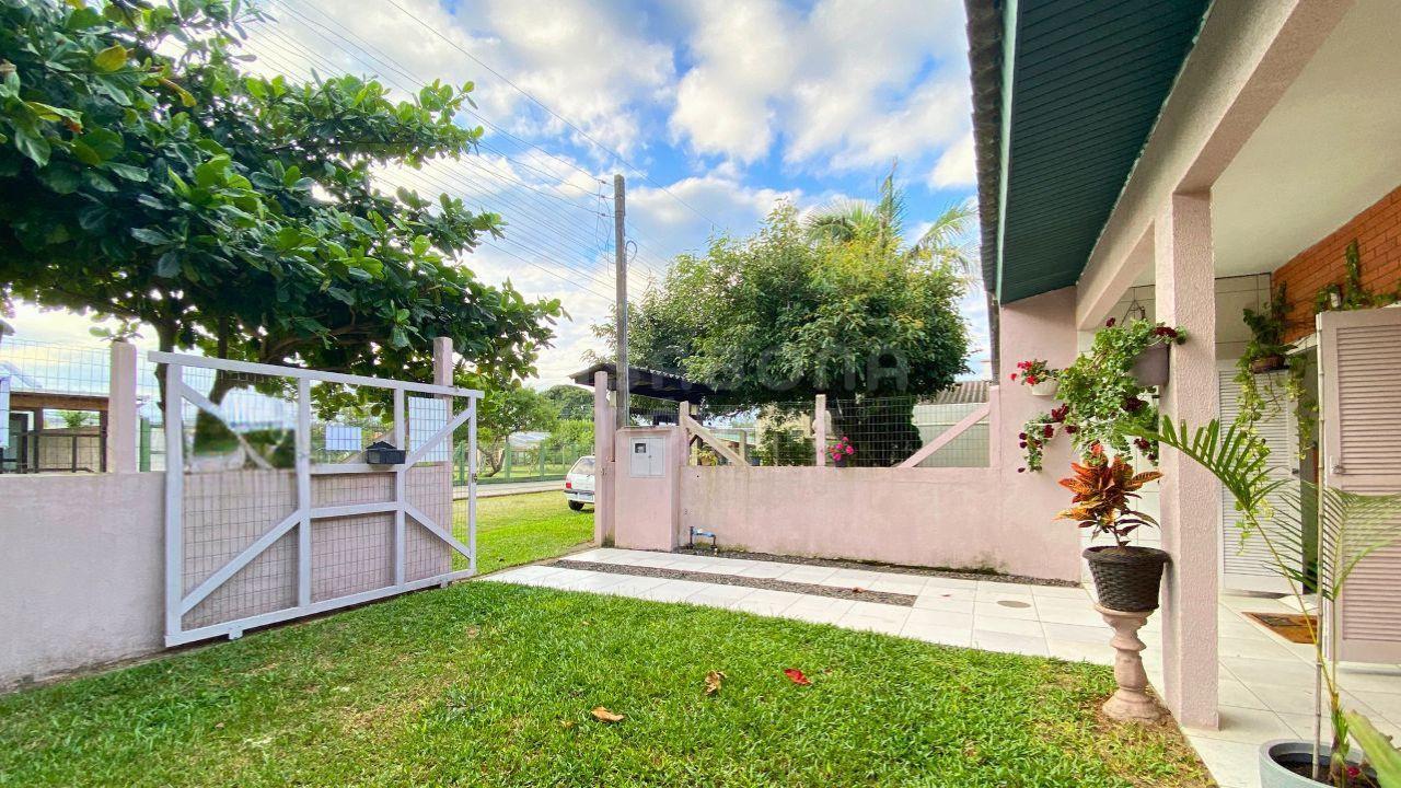 Casa Charmosa Próxima ao Mar em Arroio do Sal