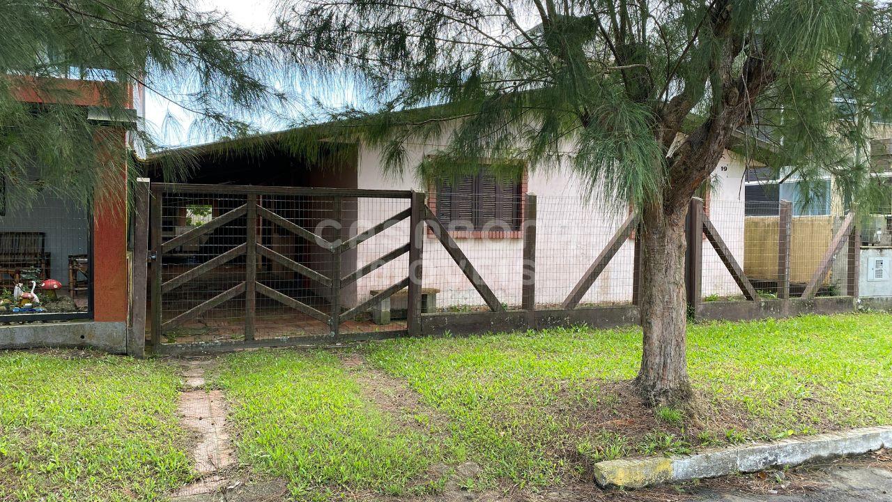 Oportunidade em Areias Brancas – 3 Moradias Mobiliadas