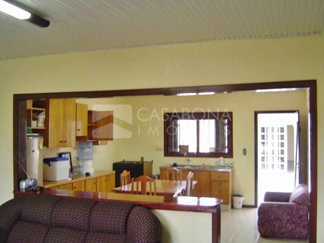 Casa de Esquina Próxima ao Condomínio Arenas Curumim: Tranquilidade e Vista Privilegiada