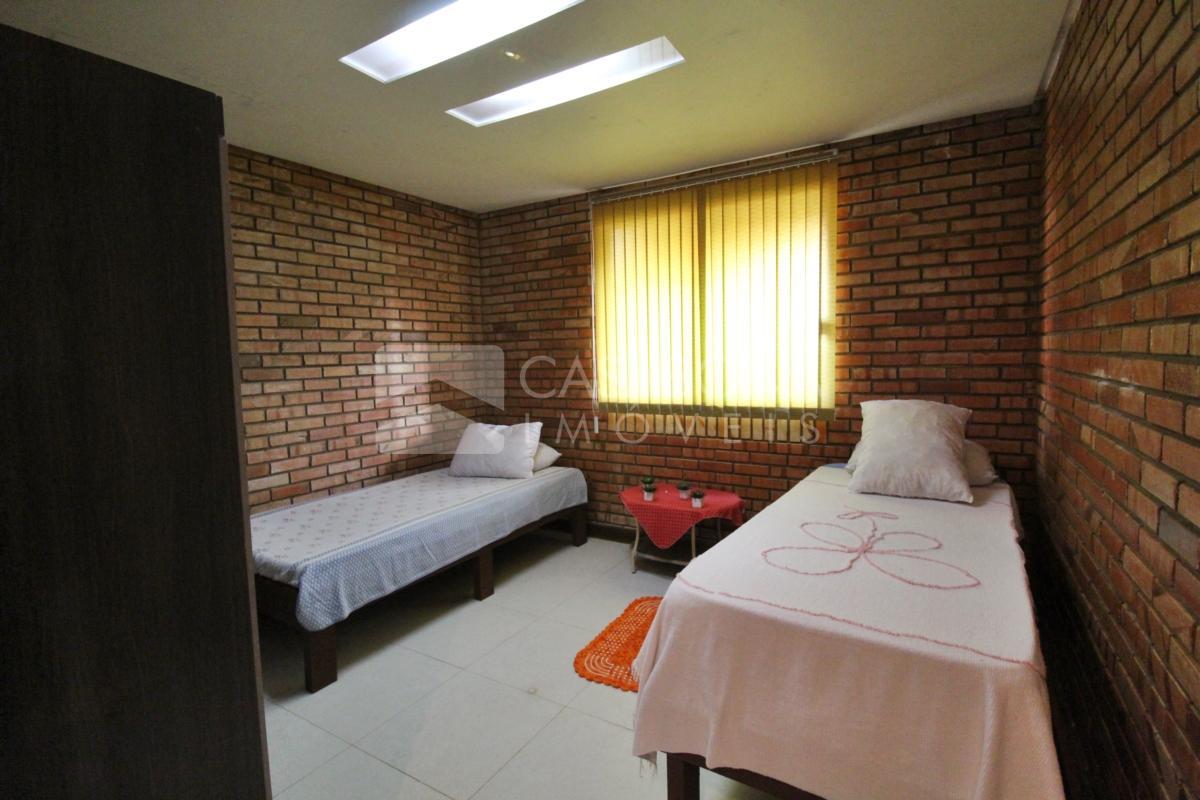 Excelente casa a apenas 200 metros do mar – Frente Norte