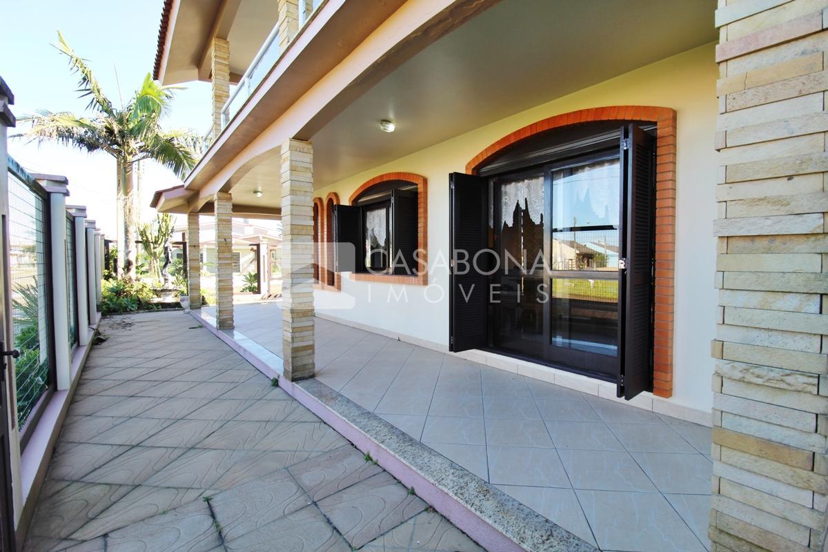 Seja Feliz em Arroio do Sal - Residência Espaçosa Próxima ao Mar