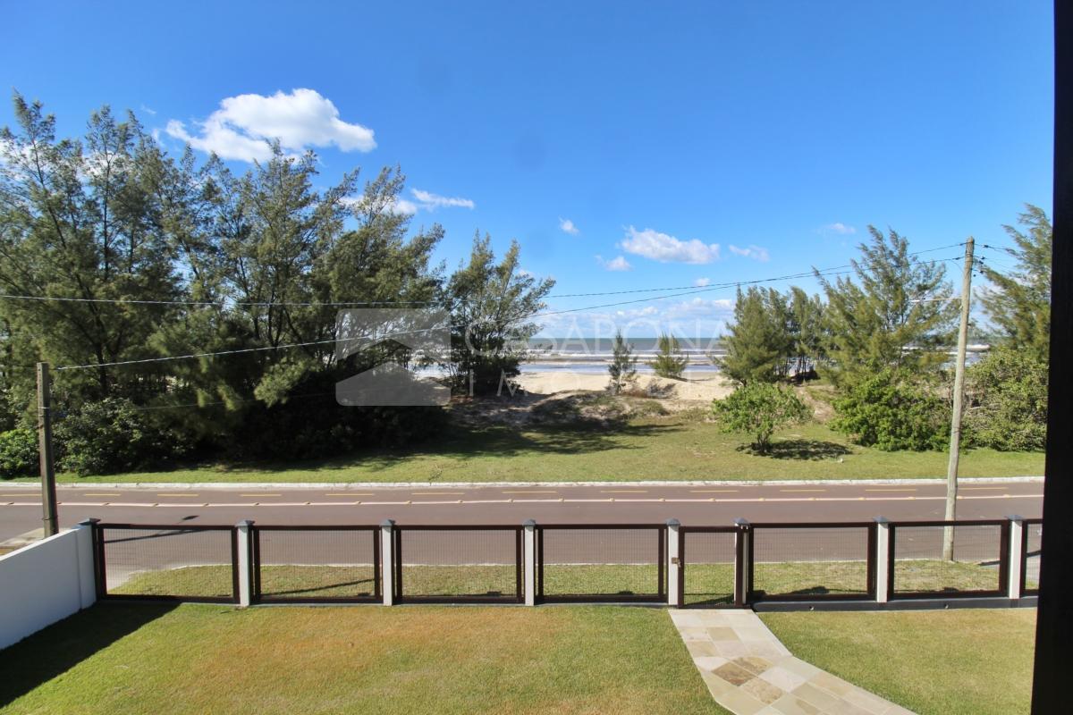 Casa Espetacular à Beira-Mar