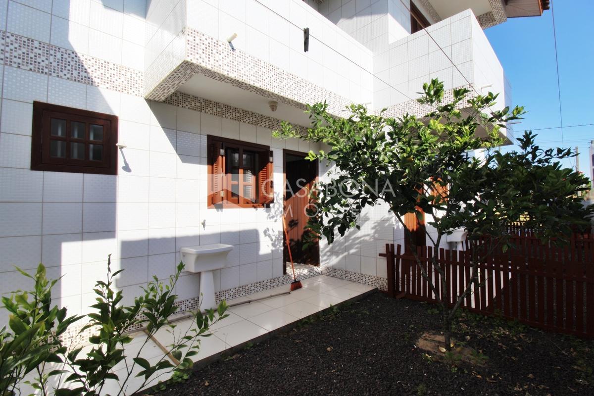 Sobrado Charmoso a 100 Metros do Mar