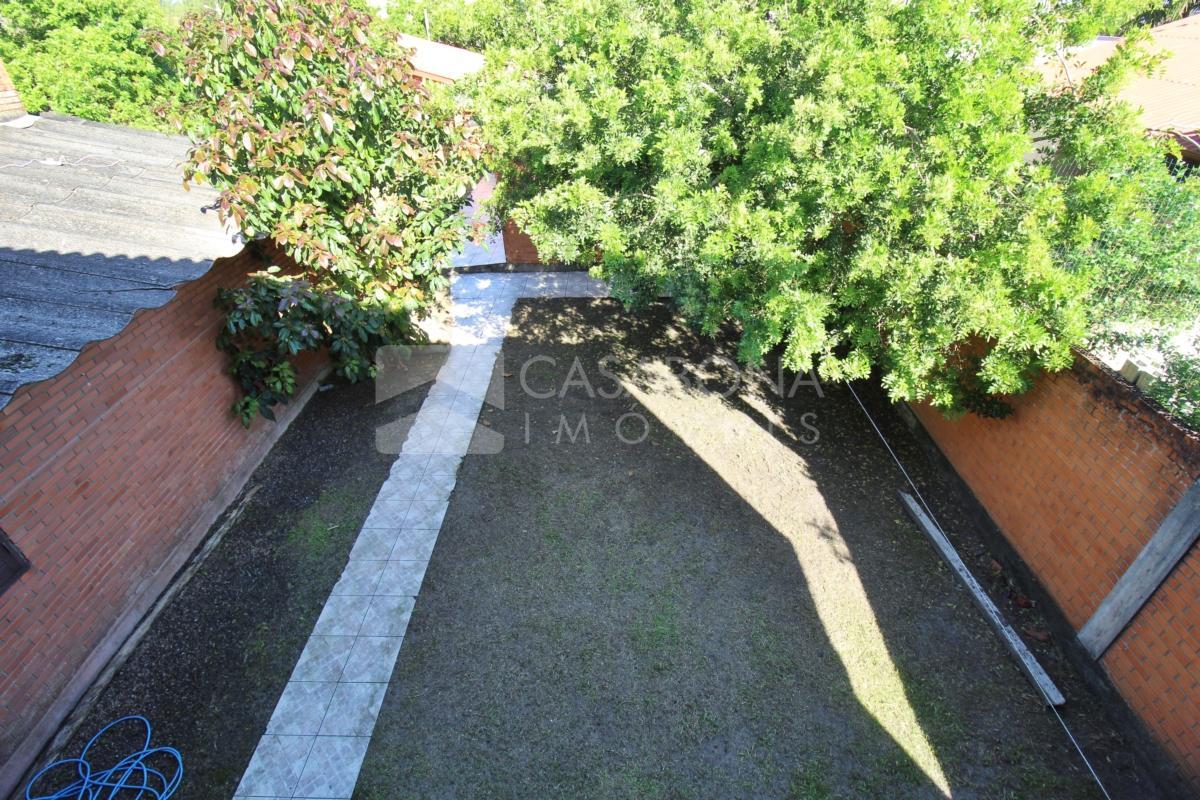 Residência Espaçosa no Balneário São Pedro