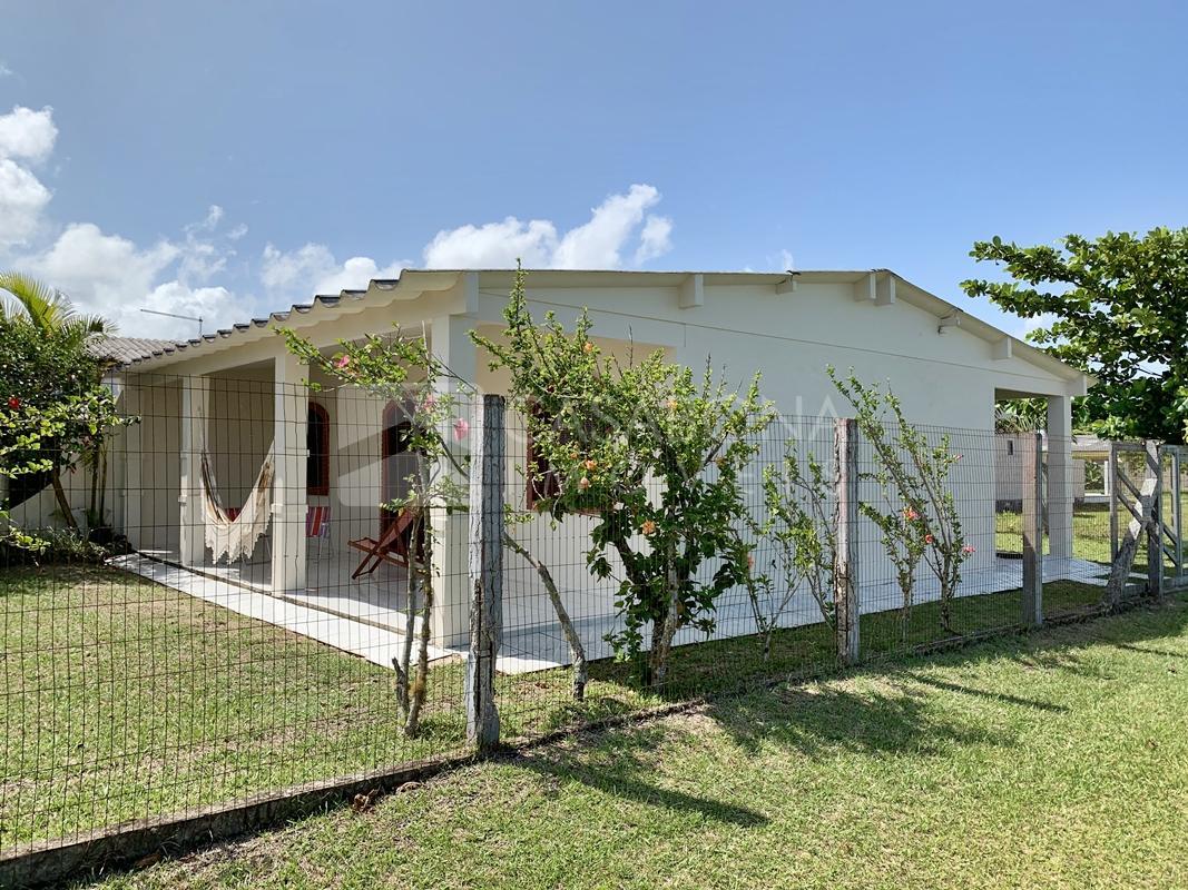 Casa na Praia São Paulo: Charme a 300 Metros do Mar