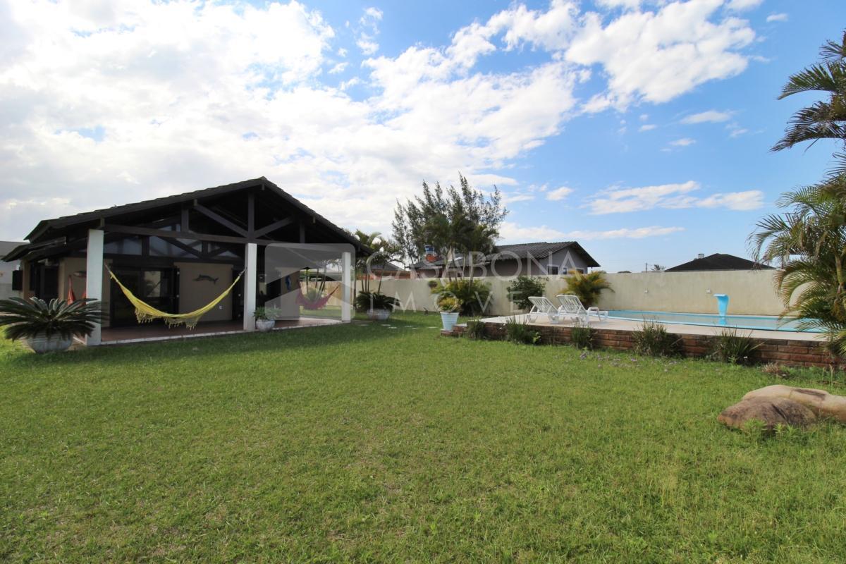 Ótima Casa Próxima ao Mar em Arroio do Sal