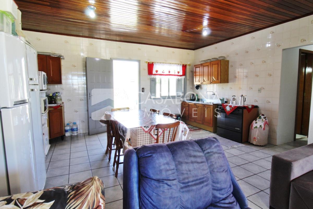 Encantadora Residência de Esquina com Piscina