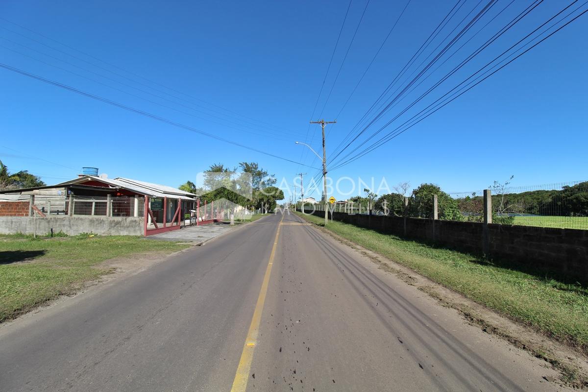 Oportunidade Única: Terreno de Esquina na Av. Interpraias Norte