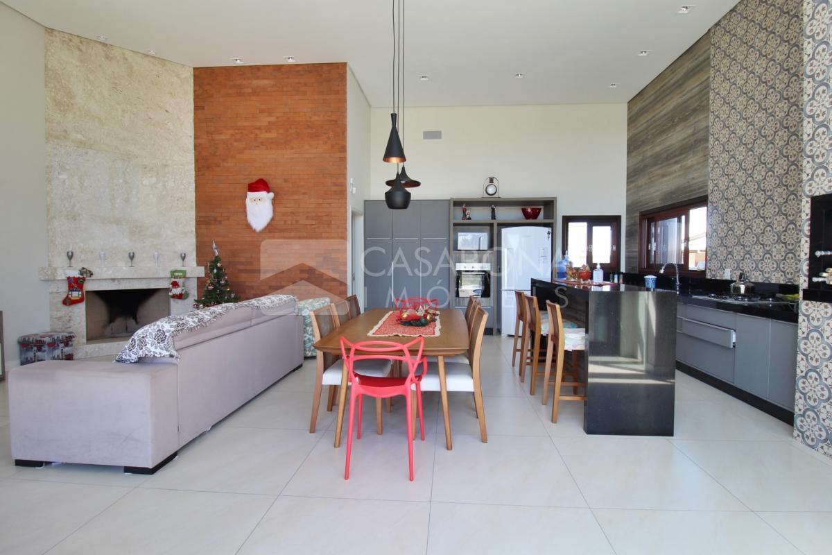 Residência Excepcional Pronta para Morar ou Veranear