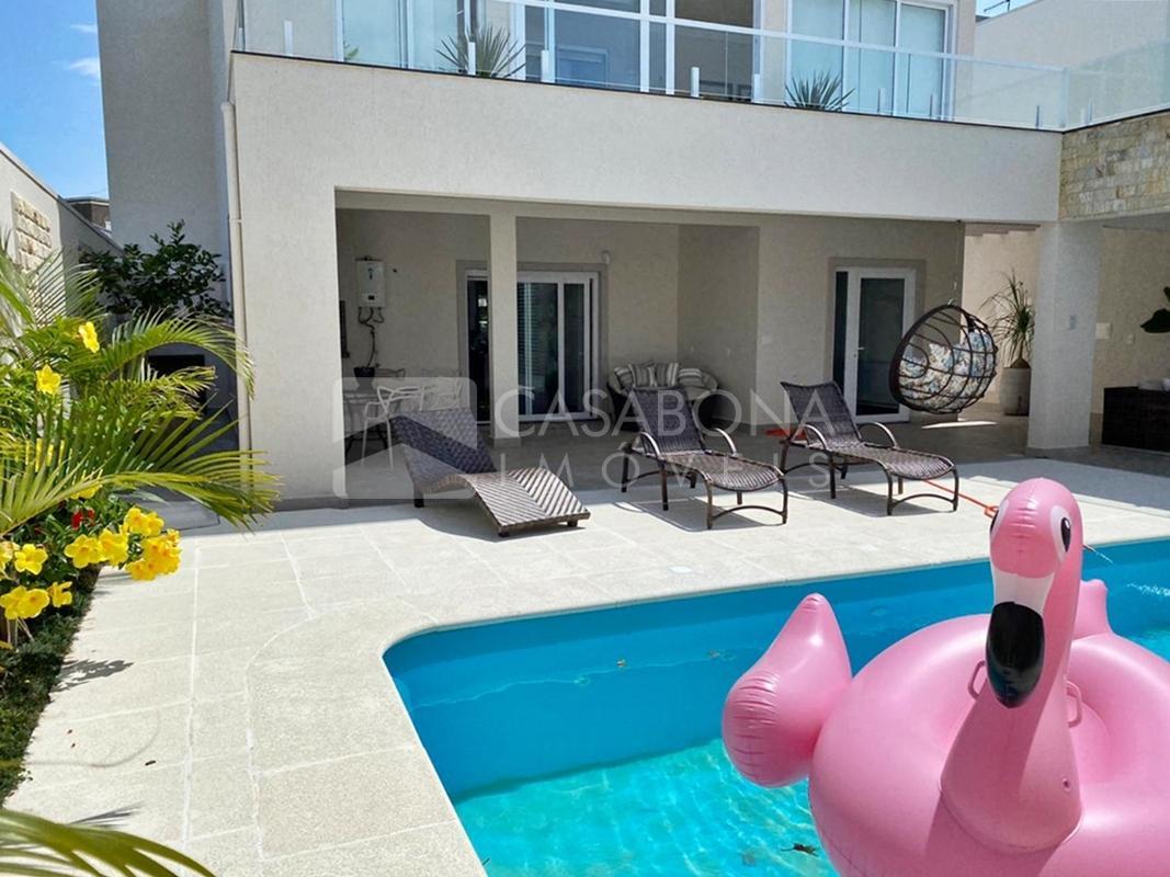 Magnífica Casa em Arroio do Sal: Design Moderno e Conforto Excepcional