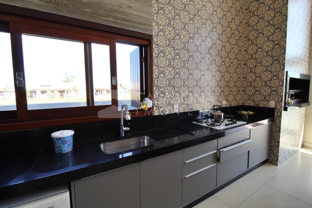 Residência Excepcional Pronta para Morar ou Veranear