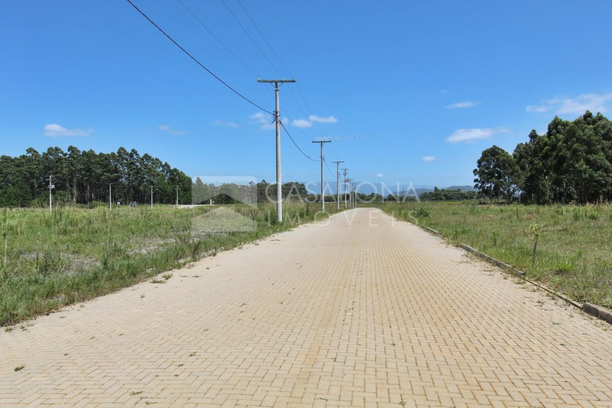 Terreno Espaçoso no Balneário Mar Del Plata