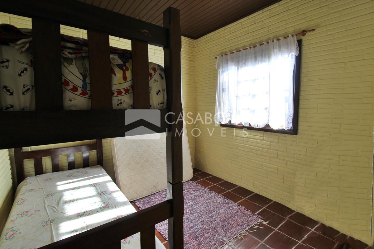 Residência com Localização Privilegiada no Balneário Jardim Olívia