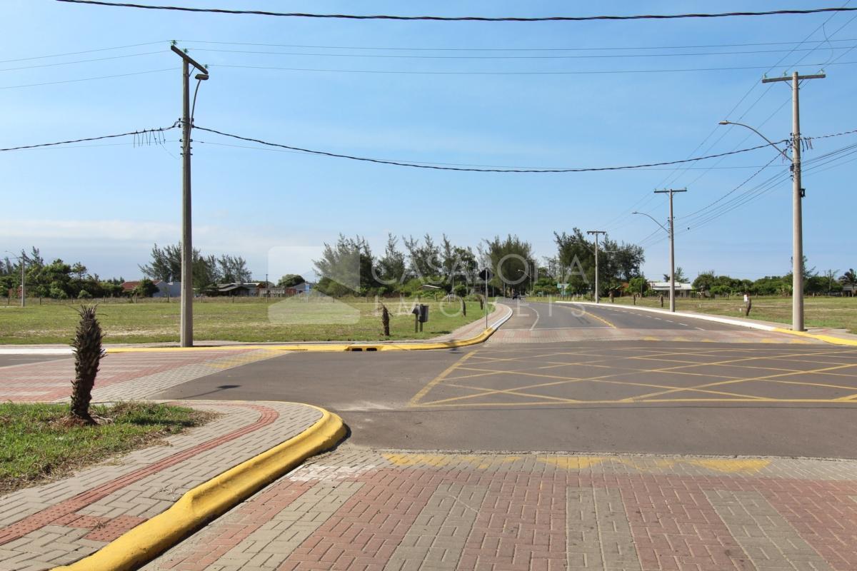 Imperdível: Ótimo Terreno no Loteamento Esmeralda