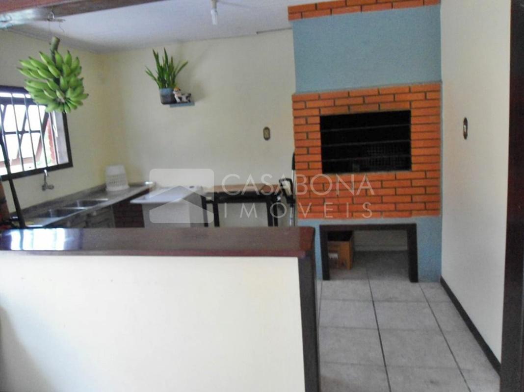 Casa de Esquina Próxima ao Condomínio Arenas Curumim: Tranquilidade e Vista Privilegiada