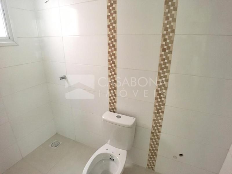 Excelente Apartamento em Areias Brancas: Conforto e Localização Privilegiada