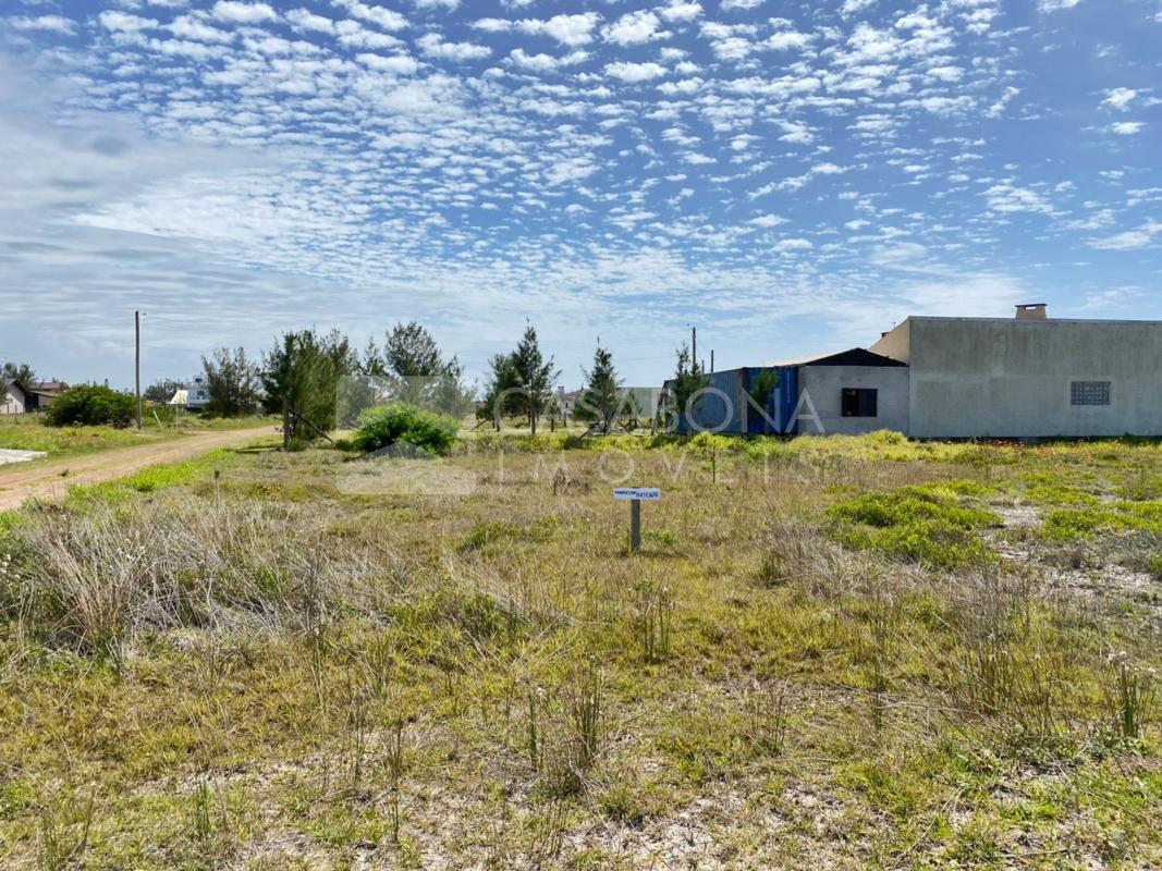 Terreno de Esquina na Praia Real, Torres