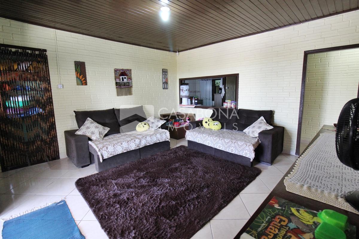 Residência com Localização Privilegiada no Balneário Jardim Olívia