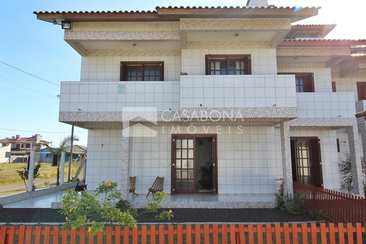 Sobrado a Poucos Passos do Mar