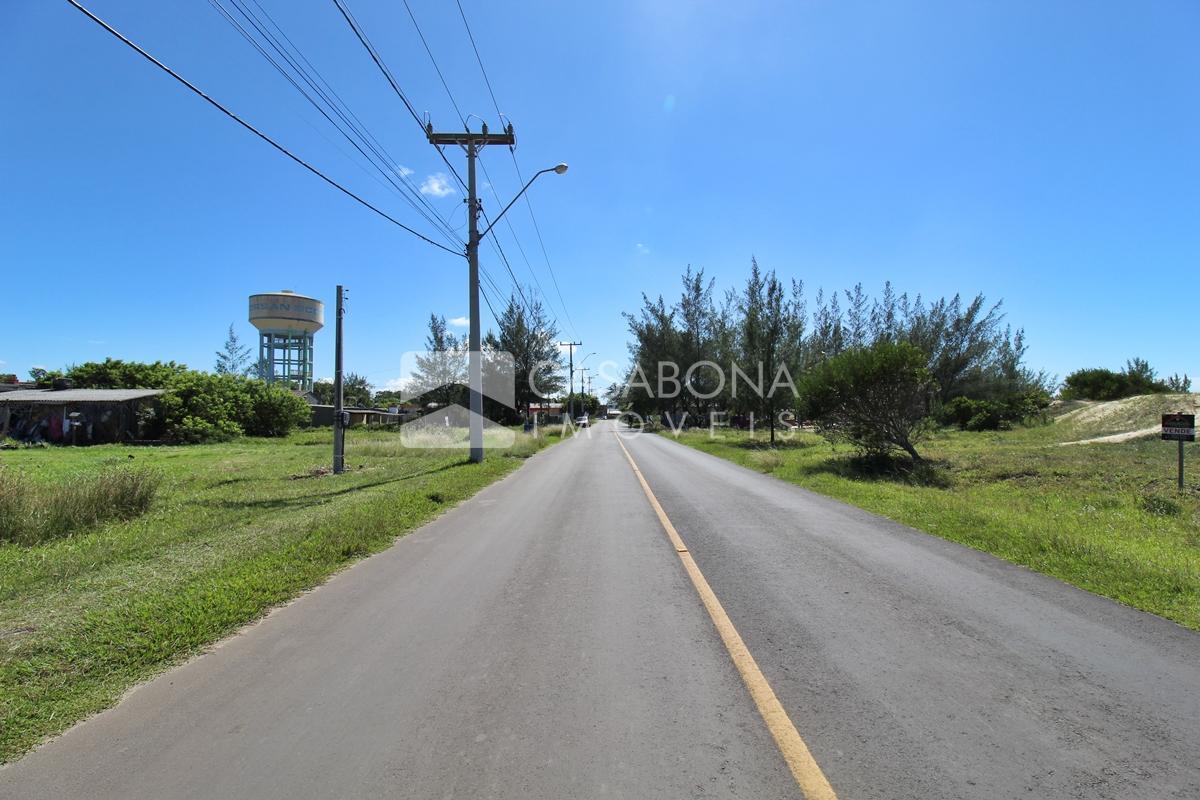 Belo Terreno para Investimento na Av. Interpraias: Próximo ao Futuro Porto de Arroio do Sal