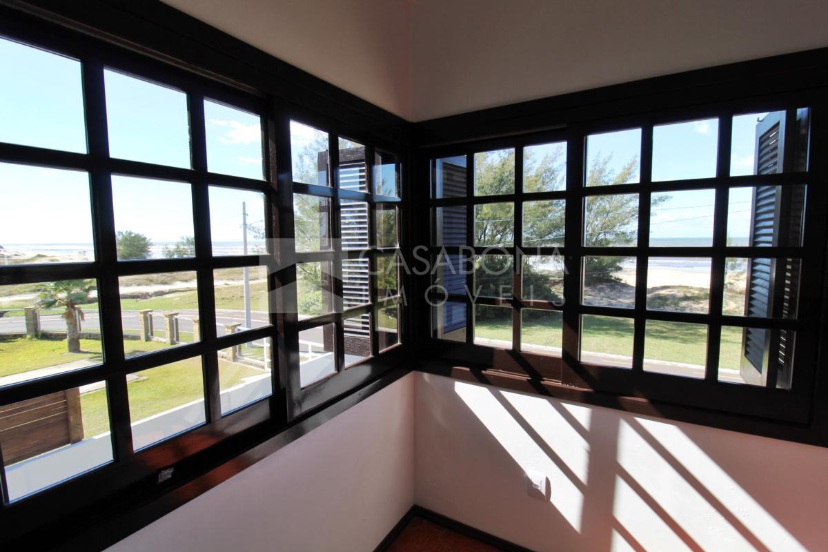 Casa Espetacular à Beira-Mar