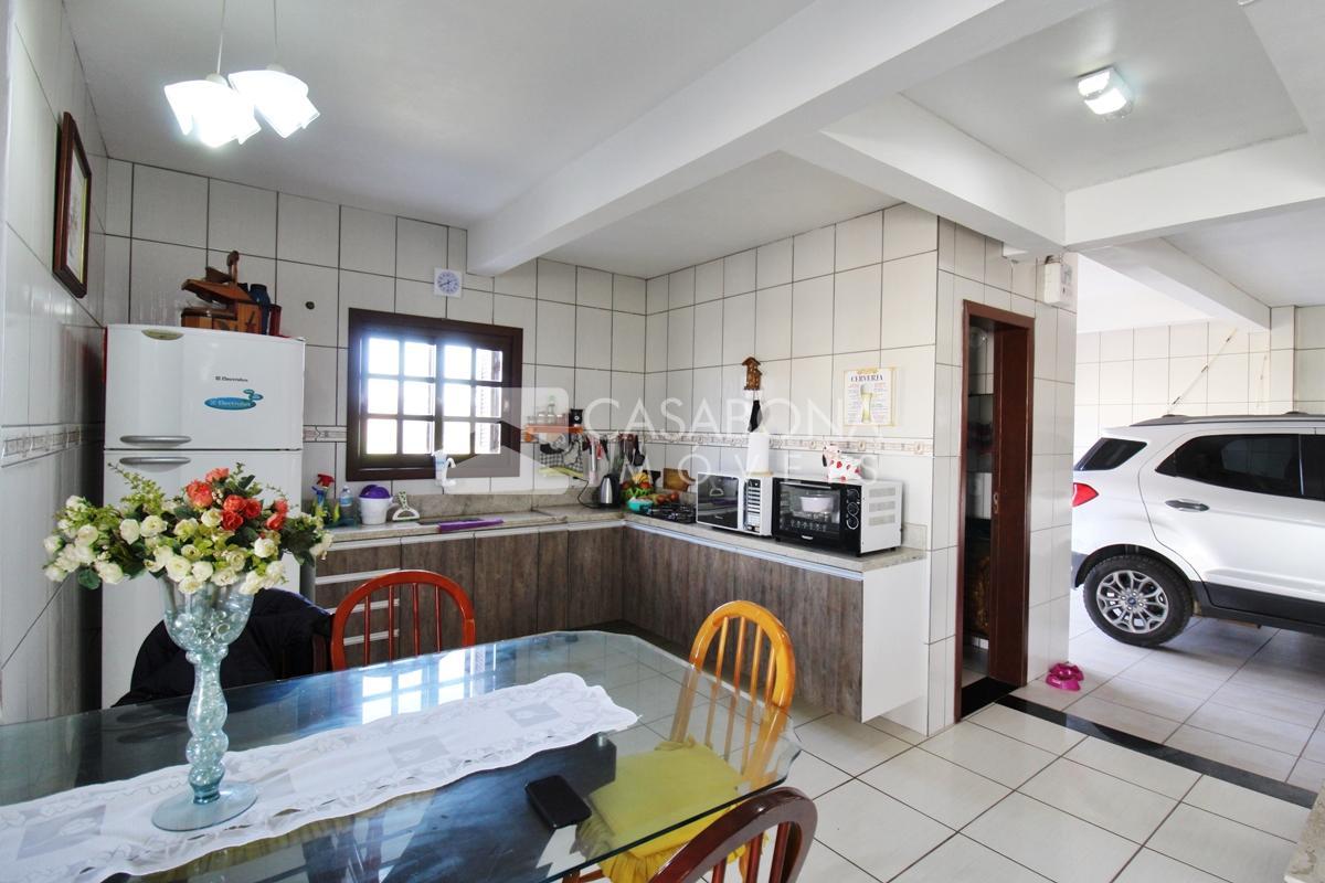 Sobrado a Poucos Passos do Mar