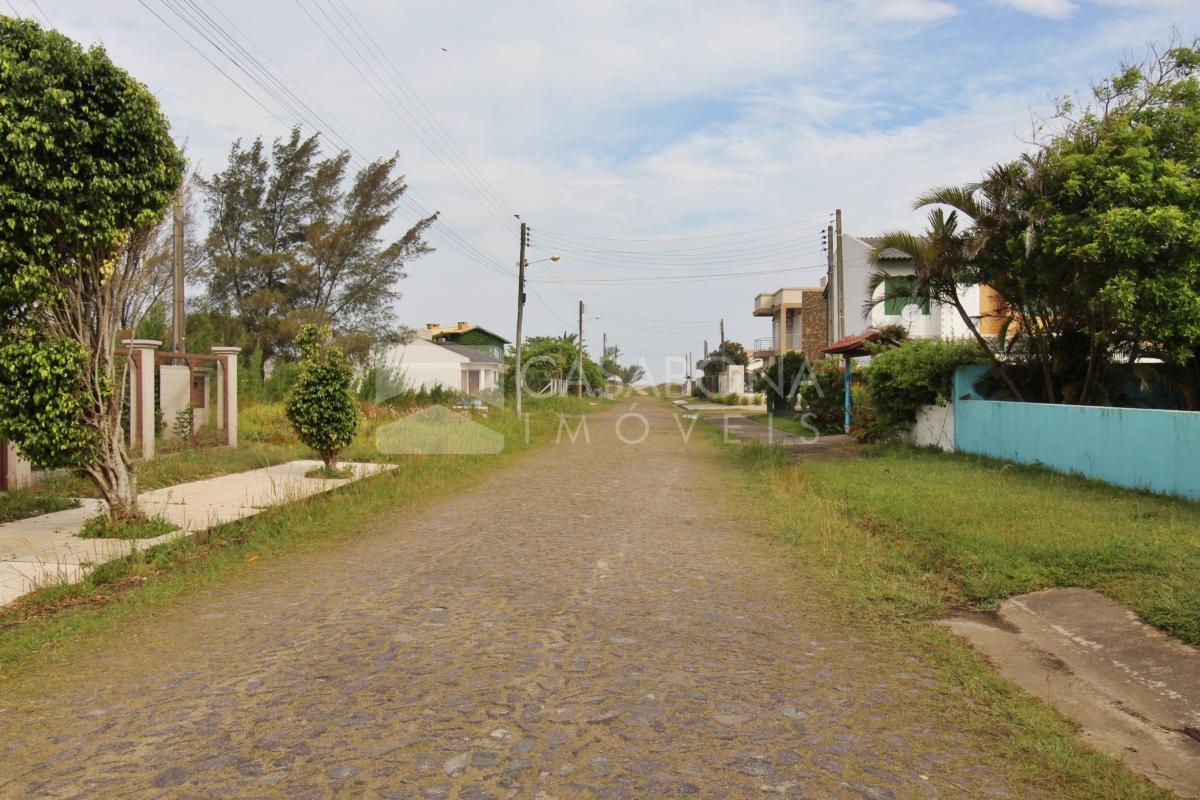 Residência Encantadora no Balneário Vista Alegre