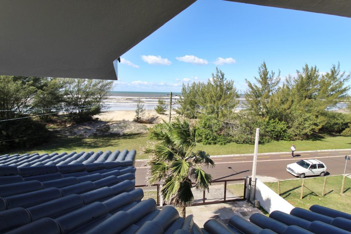 Casa Espetacular à Beira-Mar