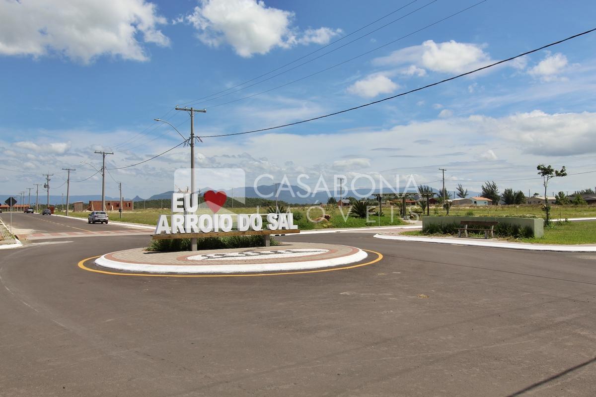 Ótimo Terreno na Av. Interprais no Loteamento Esmeralda: Ideal para seu Investimento