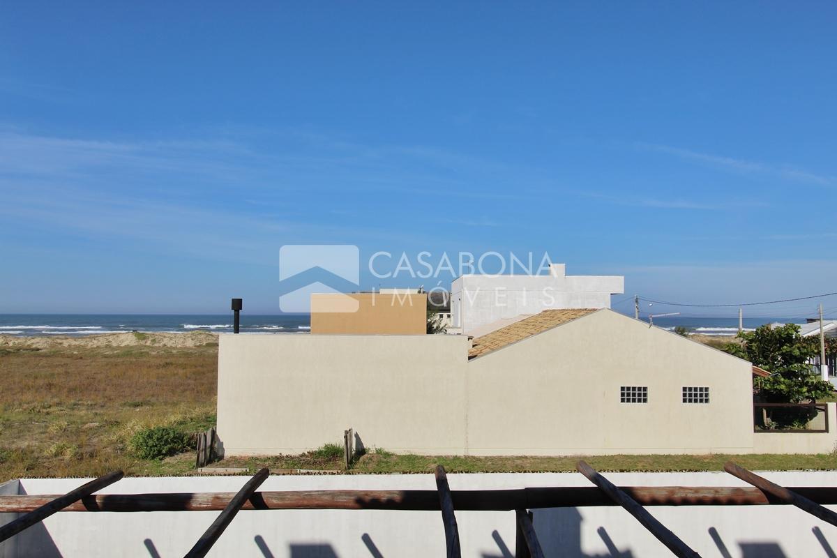 Sobrado Charmoso a 100 Metros do Mar