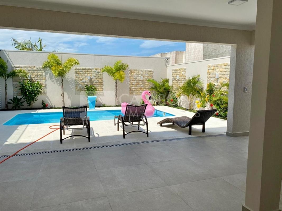 Magnífica Casa em Arroio do Sal: Design Moderno e Conforto Excepcional