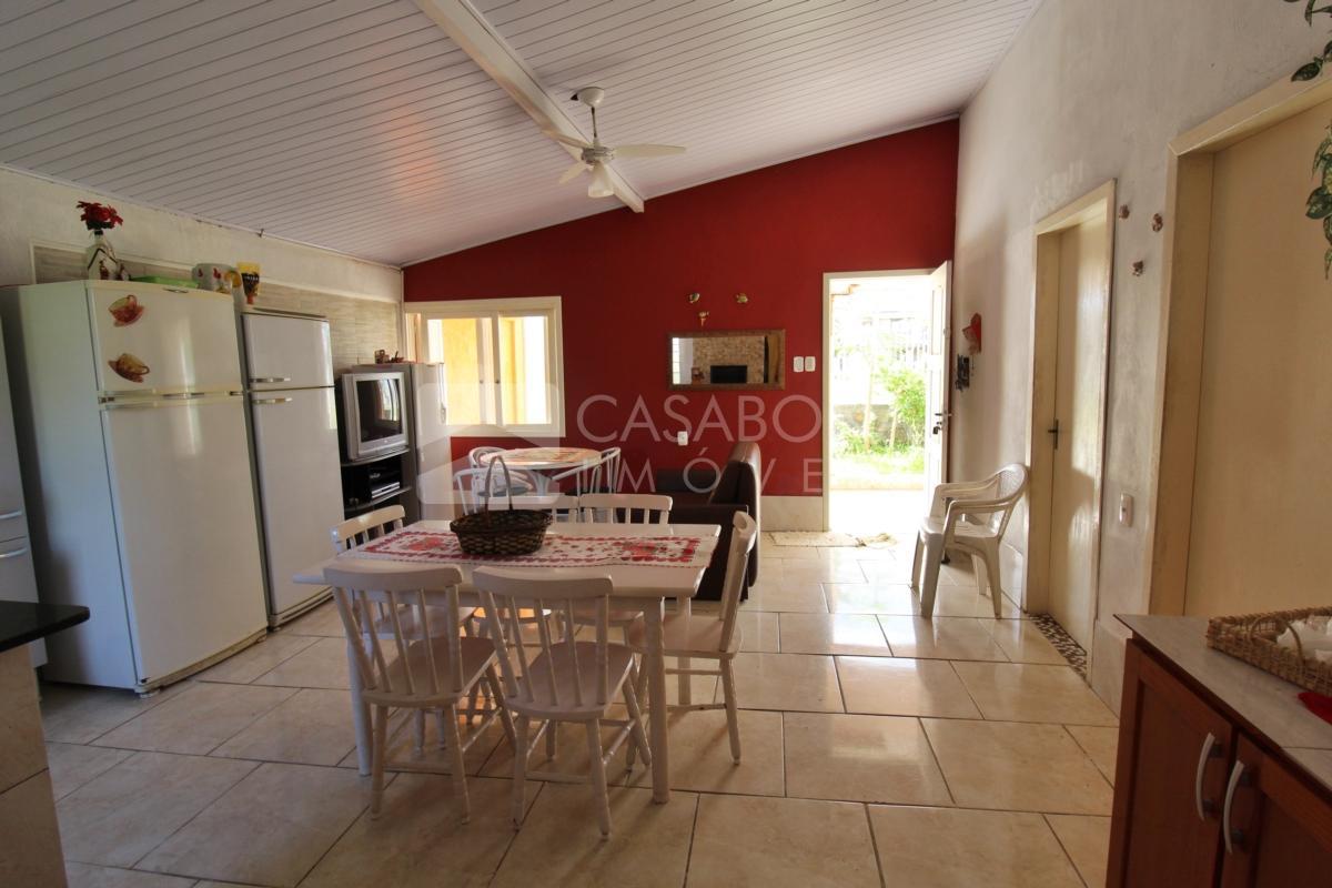 Residência Aconchegante no Balneário Jardim Olivía