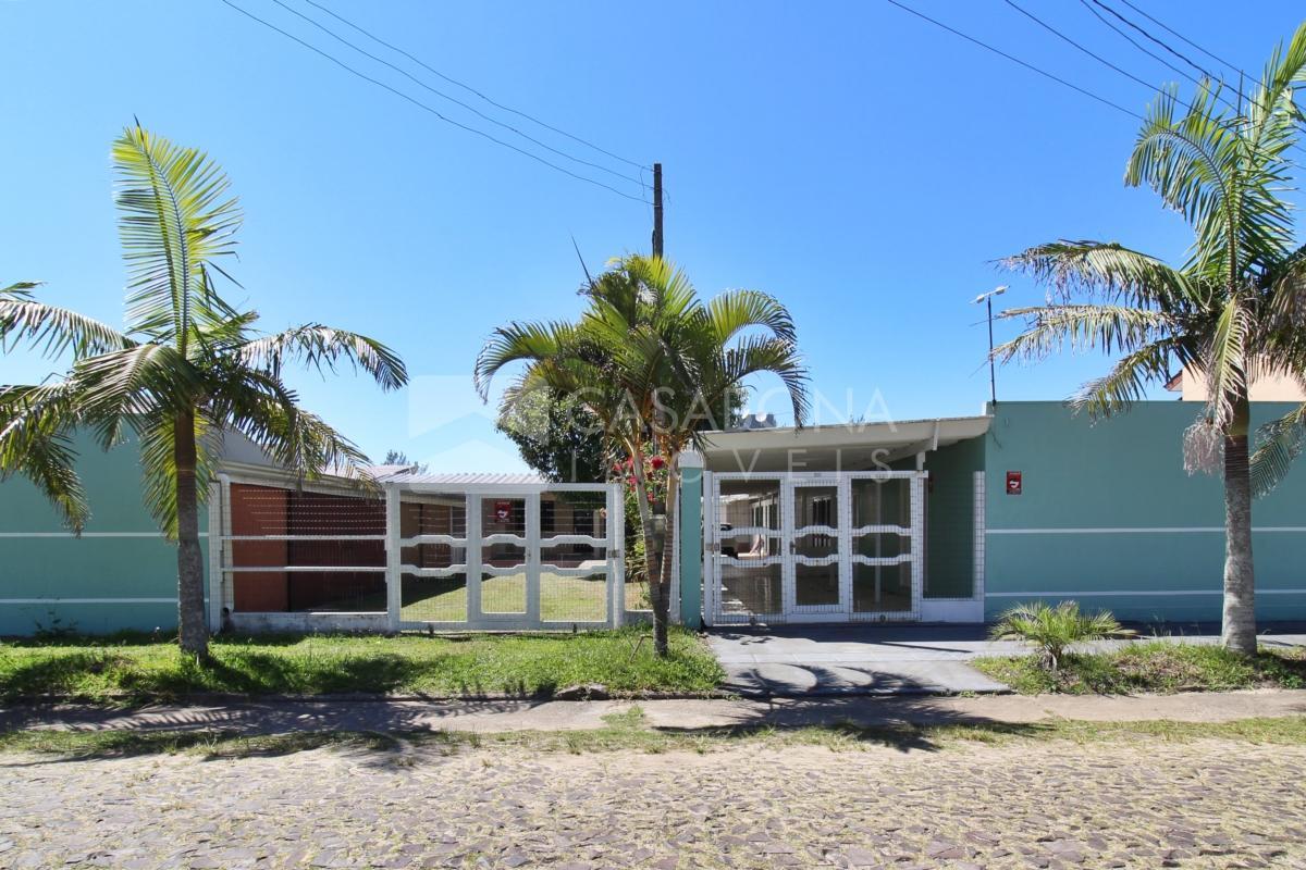 Charmosa Residência a Poucos Passos da Praia