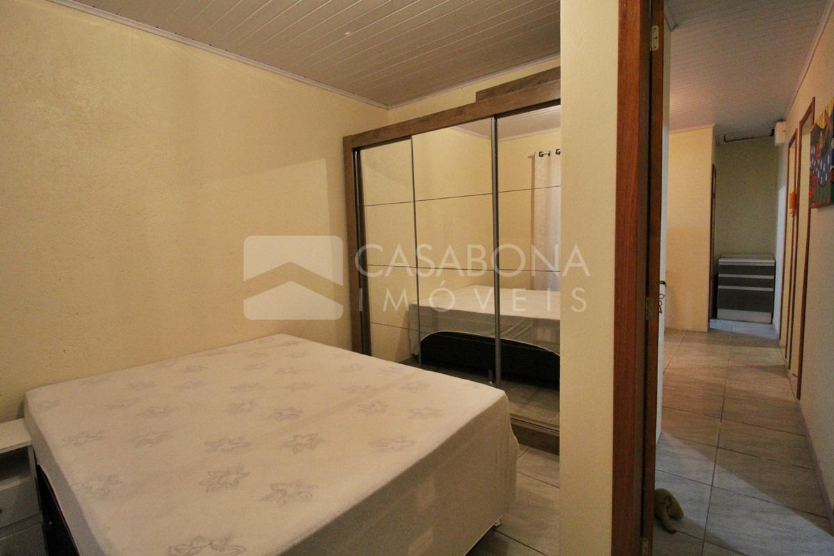 Casa com Piscina Próxima ao Mar: Pronta para Morar ou Veranear