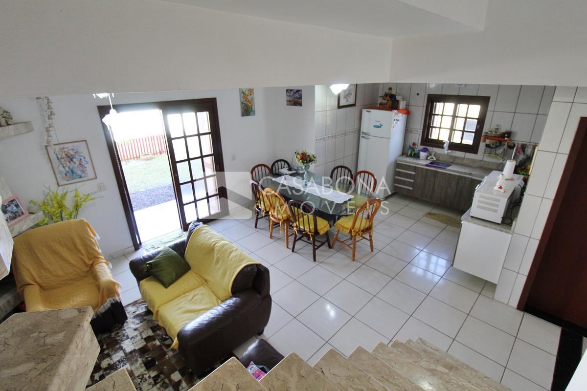 Sobrado a Poucos Passos do Mar