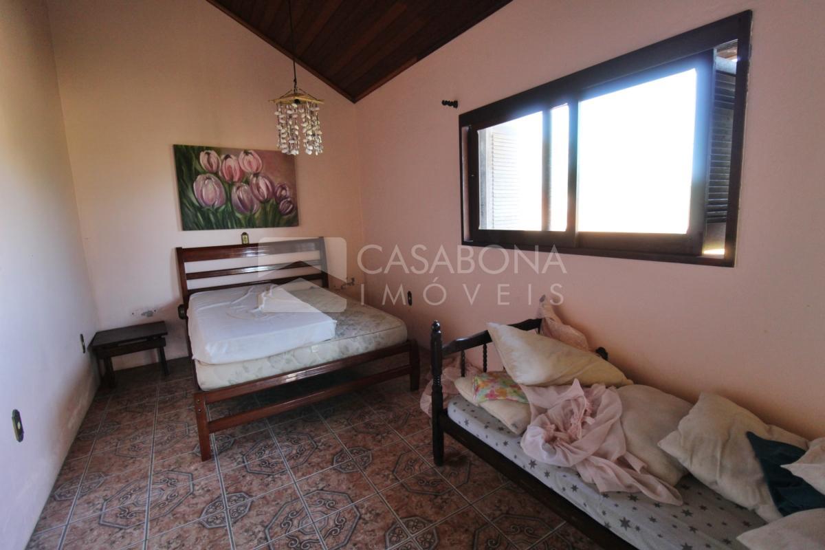 Residência Espaçosa no Balneário São Pedro